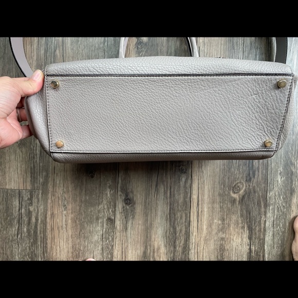 Authentic Kate Spade Tote - Picture 2 of 4